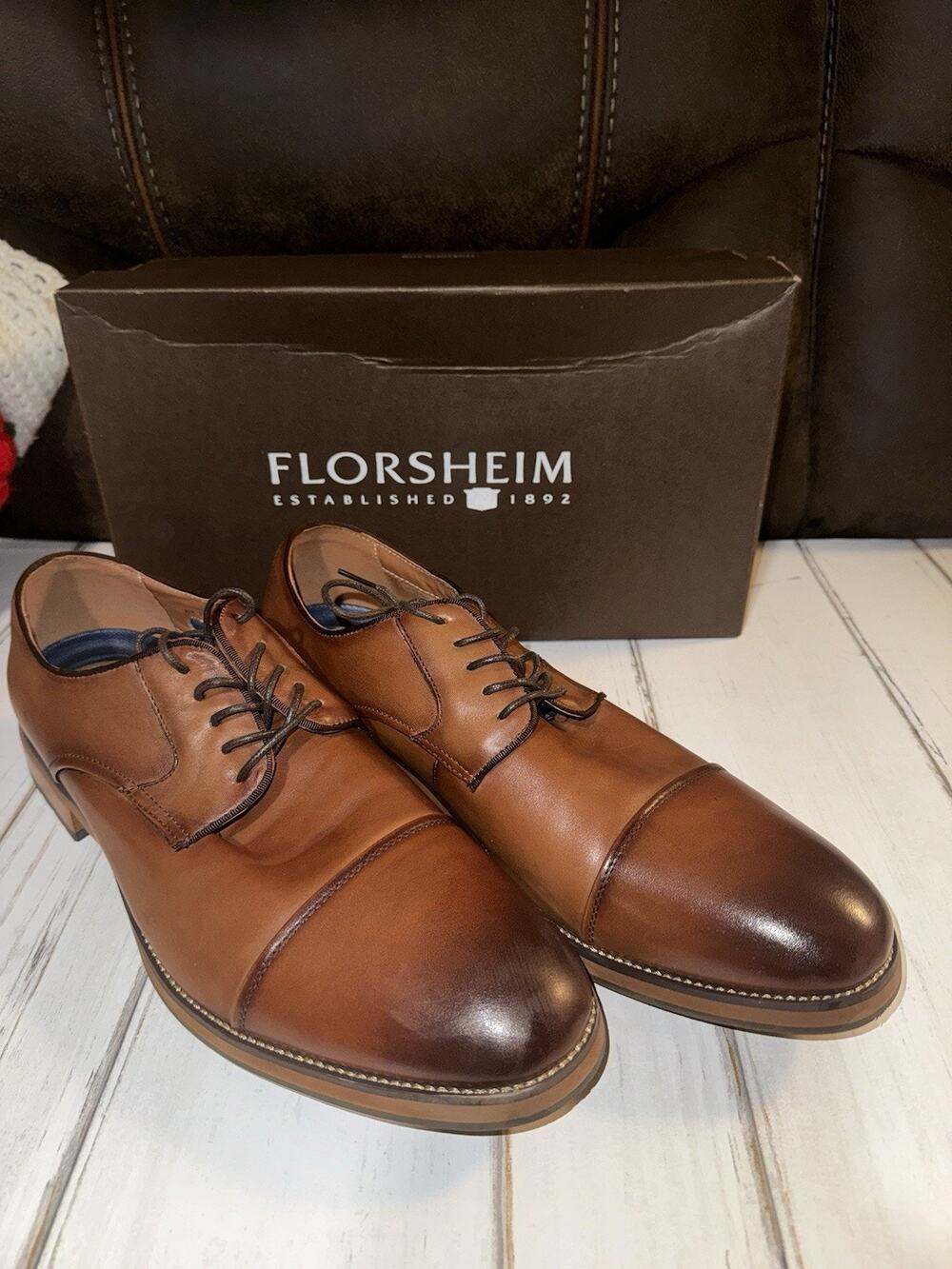 Florsheim 414L Men's Sz 13D Cognac Brown Surge Leather Cap Toe Oxfords M26033701